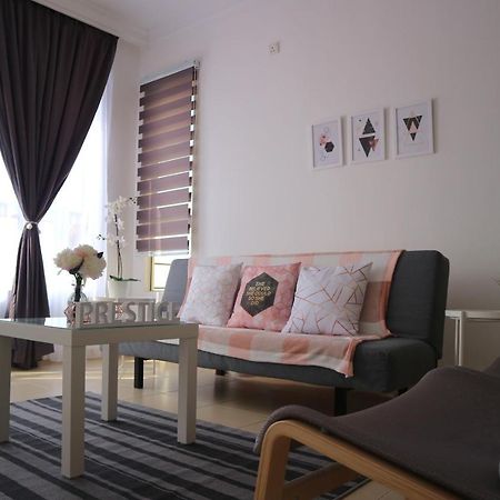 Prestige Pelangi Riverside'S Home Kota Bharu Kültér fotó